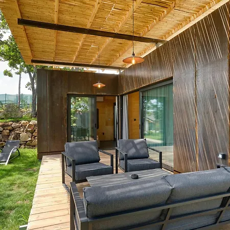 Village Smokinia 빌라 소조폴