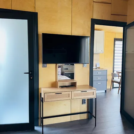 Луксозна вила Village Smokinia *