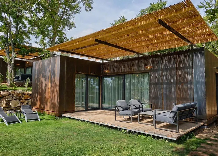 Вилла Village Smokinia