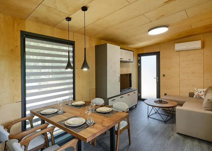 Вилла Village Smokinia *